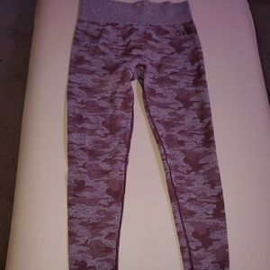 Gymshark camo leggings
